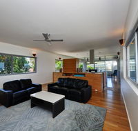 Architectural Design on the Beach - Grafton Accommodation