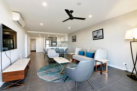 Arise Hedge - Grafton Accommodation 3