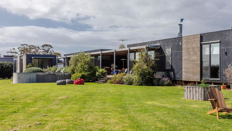 Merricks View - Grafton Accommodation 1