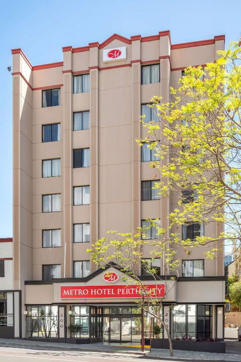Metro Hotel Perth City - Grafton Accommodation 1