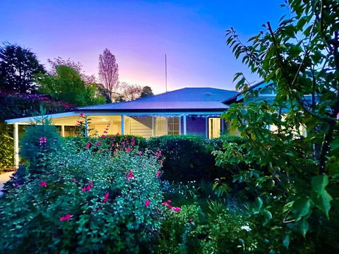 Mimosa House - Grafton Accommodation 0