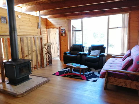 Minnow Cabins Lower Beulah - Grafton Accommodation 1