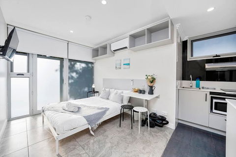 Modern Self-contained Studio At Crows Nest - Grafton Accommodation 2