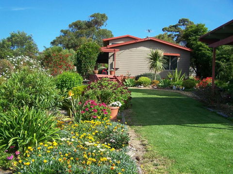 Monaro Cottage - Grafton Accommodation 0