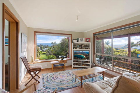 Monaro Cottage - Grafton Accommodation 2