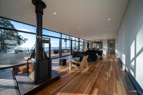 Mountain Top Snug, House Itas - Grafton Accommodation 1