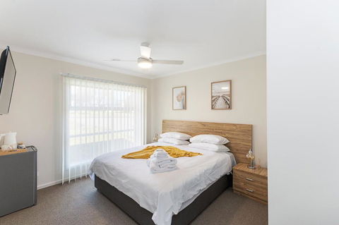 Morview Holiday Homes-Implala - Grafton Accommodation 0