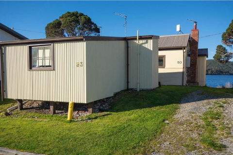 Mt Lyell (Back Cabin) - Grafton Accommodation 0