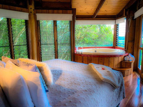 Mt Quincan Crater Retreat - Grafton Accommodation 0