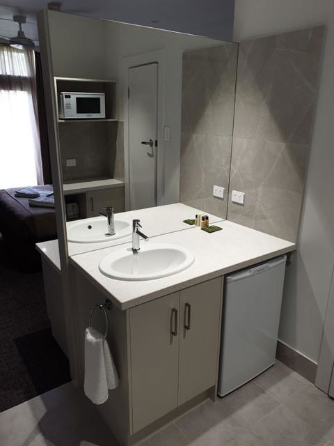 Naracoorte Hotel Motel - Grafton Accommodation 1