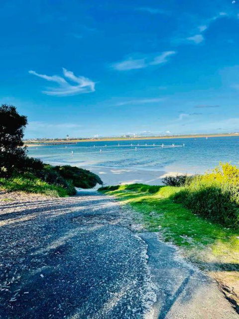 NEW Furnish, 3 Min SYD Airport, 1 Min Walk Beach - Grafton Accommodation 2