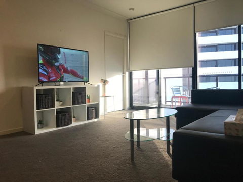 New Luxurious Skyview 2Bedroom Apartment Liverpool - Grafton Accommodation 1