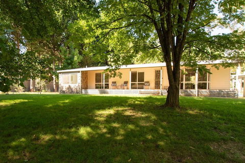 Nirvana - Grafton Accommodation 1