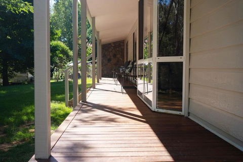 Nirvana - Grafton Accommodation 2