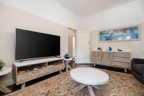 North Beach Cottage By Swan Bnb Management - Grafton Accommodation 0