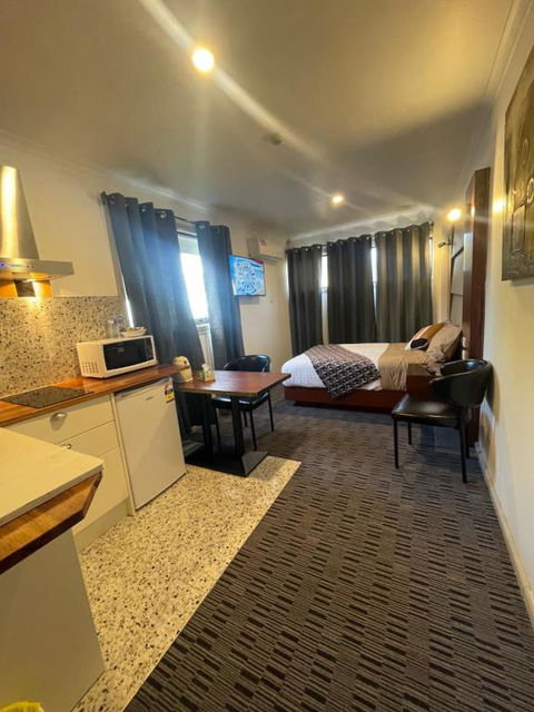Oakleigh House - Grafton Accommodation 3