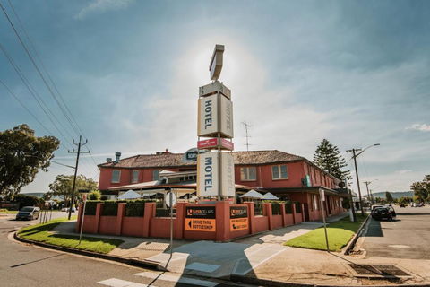 Northside Hotel Albury - Grafton Accommodation 0
