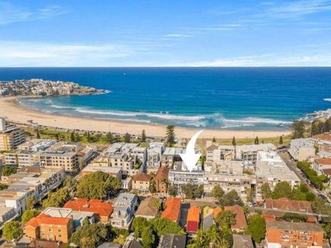 Open-Plan 2BR Unit With Parking In Prime Bondi Beach - Grafton Accommodation 0
