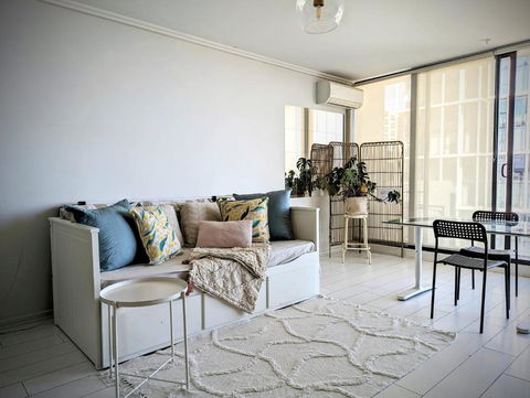 Ocean View Apartment Close To CBD With Indoor Pool. - Grafton Accommodation 3