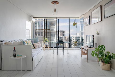 Ocean View Apartment Close To CBD With Indoor Pool. - Grafton Accommodation 2