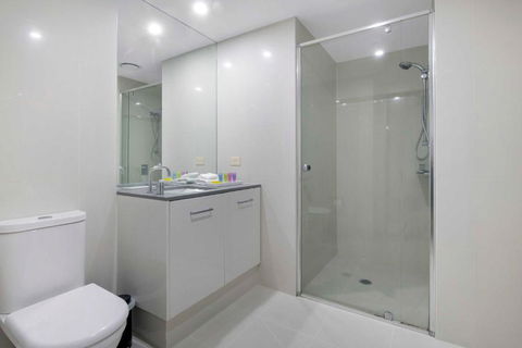 OCEAN VIEW APARTMENTS - Circle On Cavill - Self Contained & Privately Managed - Grafton Accommodation 3