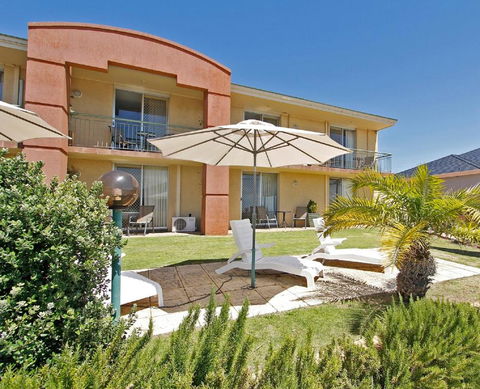 Ocean View Motel - Grafton Accommodation 1