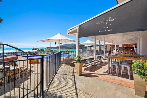 OCEAN VIEWS 10 - Grafton Accommodation 2