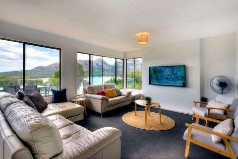 On The Beach 1 - Grafton Accommodation 1