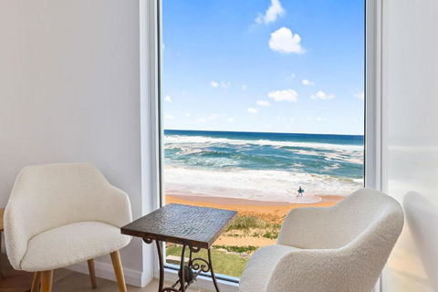 On The Beach - Grafton Accommodation 2