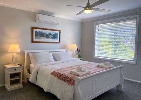 On The Hillside - Grafton Accommodation 1