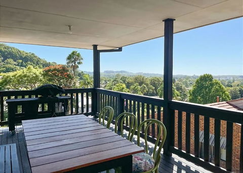 On The Hillside - Grafton Accommodation 0