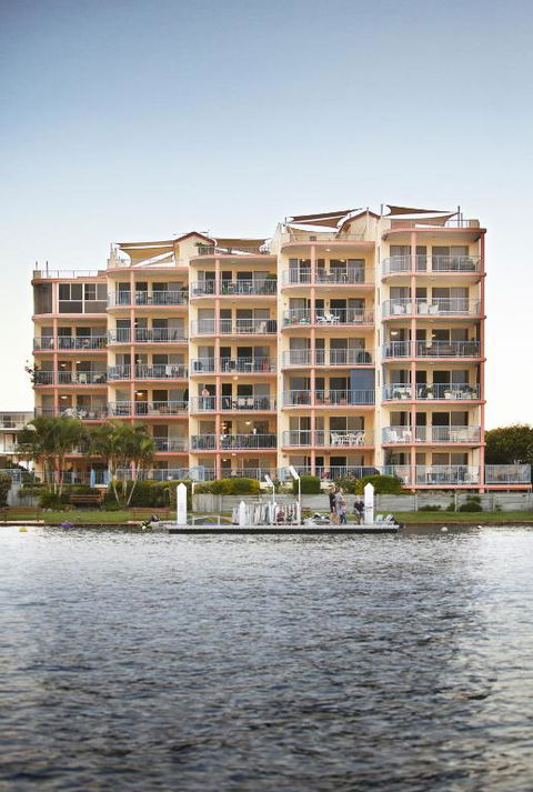 On The River Apartments - Grafton Accommodation 1