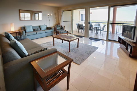 On The River Apartments - Grafton Accommodation 3