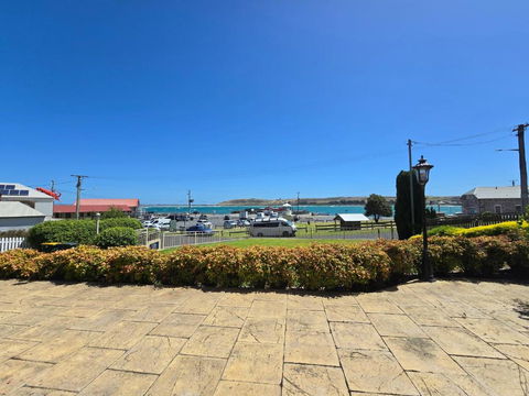 On The Terrace Stanley - Grafton Accommodation 2