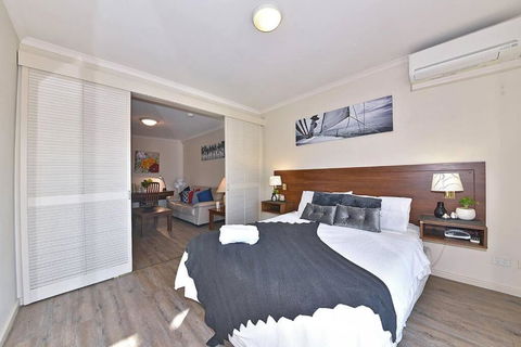 One-Bedroom Cozy Apartment In Perth CBD - Grafton Accommodation 2