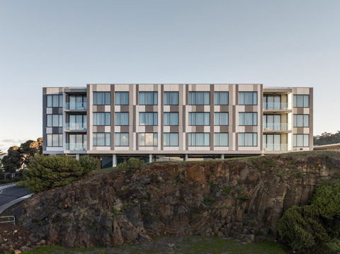 One North Terrace - Grafton Accommodation 0