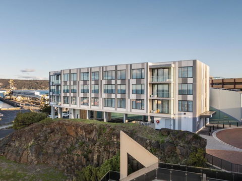 One North Terrace - Grafton Accommodation 1