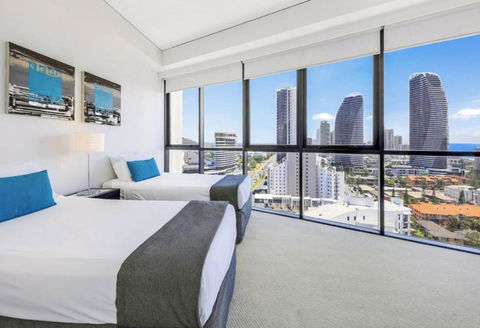 Only Meters To The Casino - Grafton Accommodation 2