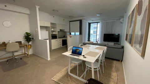 Open 1 Bedroom Apartment In Brisbane City - Grafton Accommodation 3