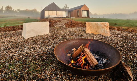 Open Country Homestead- Luxury Accommodation In Burradoo - Grafton Accommodation 0