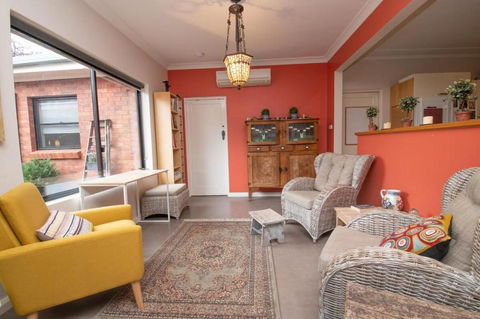 Ophir Abode Beautiful 4 Bedroom Home - Grafton Accommodation 3