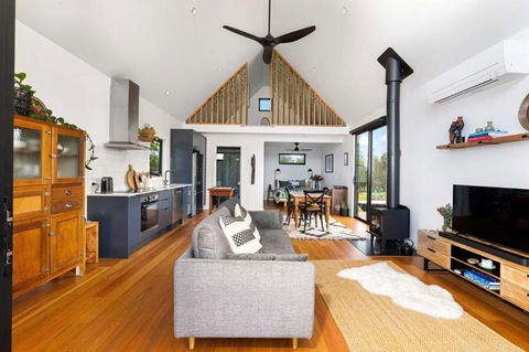 Ovata - Country To Coast - Grafton Accommodation 2