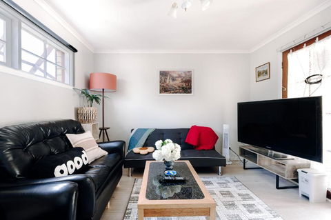 One-Bedroom Suite-Close To Beach And CBD - Grafton Accommodation 1