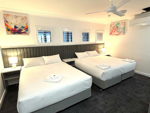 Palace Hotel Proserpine - Grafton Accommodation 2