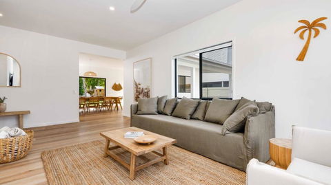Pangkarra -Stunning Beach House - Family Friendly - Grafton Accommodation 2