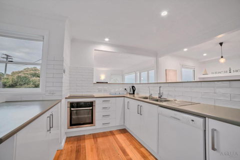 Panoramic Views On Walter - Grafton Accommodation 1