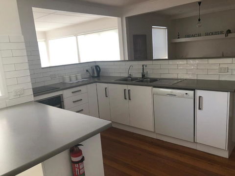 Panoramic Views On Walter - Grafton Accommodation 3