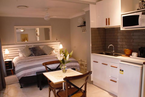 Paperbark Bed & Breakfast - Grafton Accommodation 3