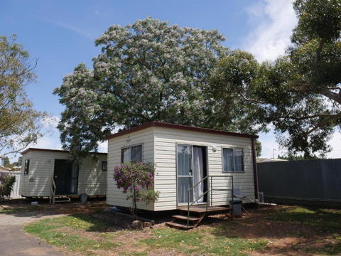 Parkes Country Cabins - Grafton Accommodation 3