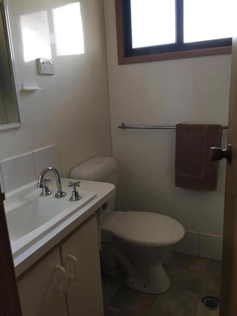 Parkes Country Cabins - Grafton Accommodation 1
